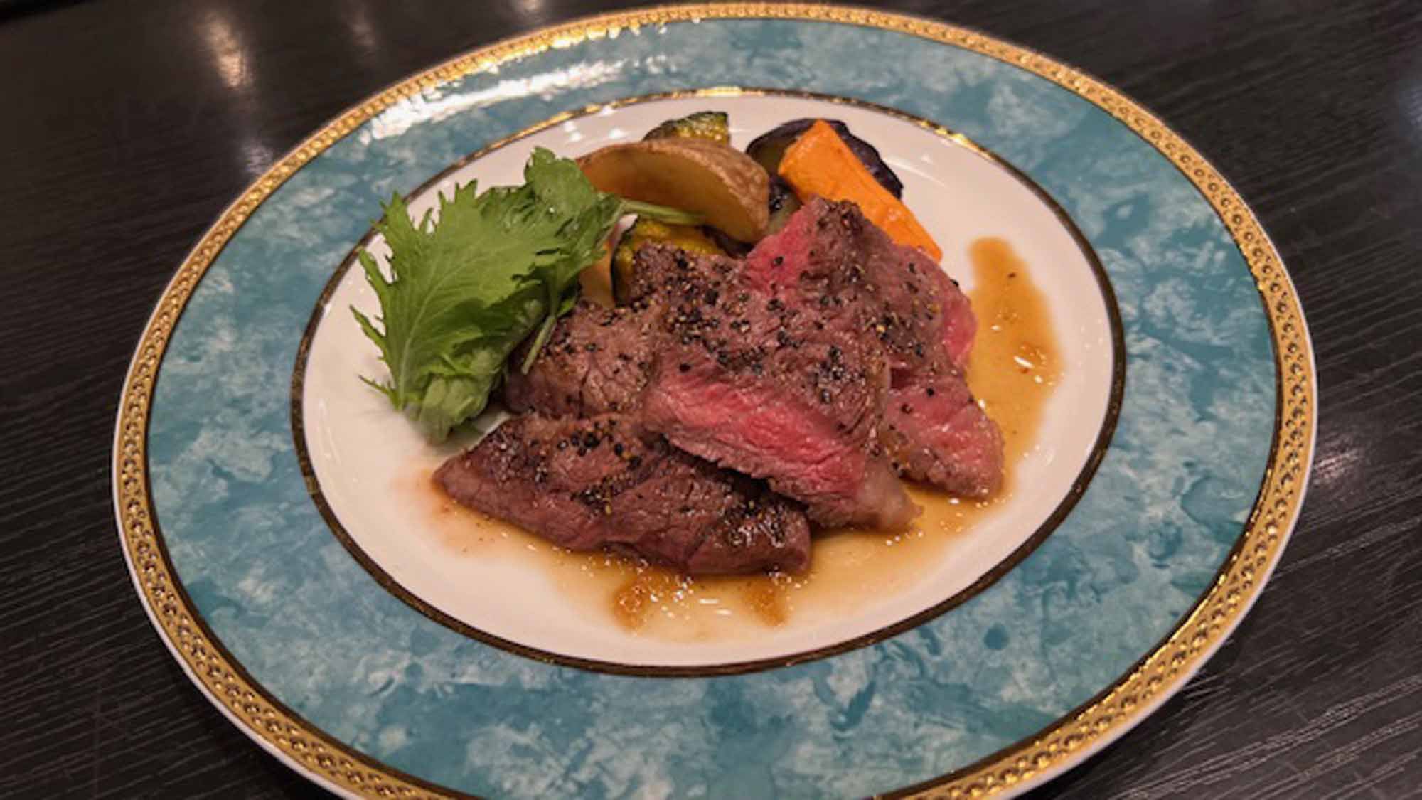 【グレードアップ】牛ステーキ／イノシシ肉　里山料理で野菜もたっぷり鉱泉風呂で癒される秩父旅ー2食付ー