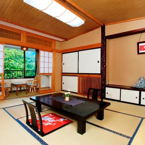 East building guest room (12 tatami mats) example