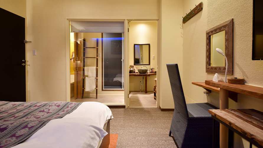 *〔天空〕お部屋には木材を生かし、落ち着きの中にモダンな雰囲気を感じていただけます。