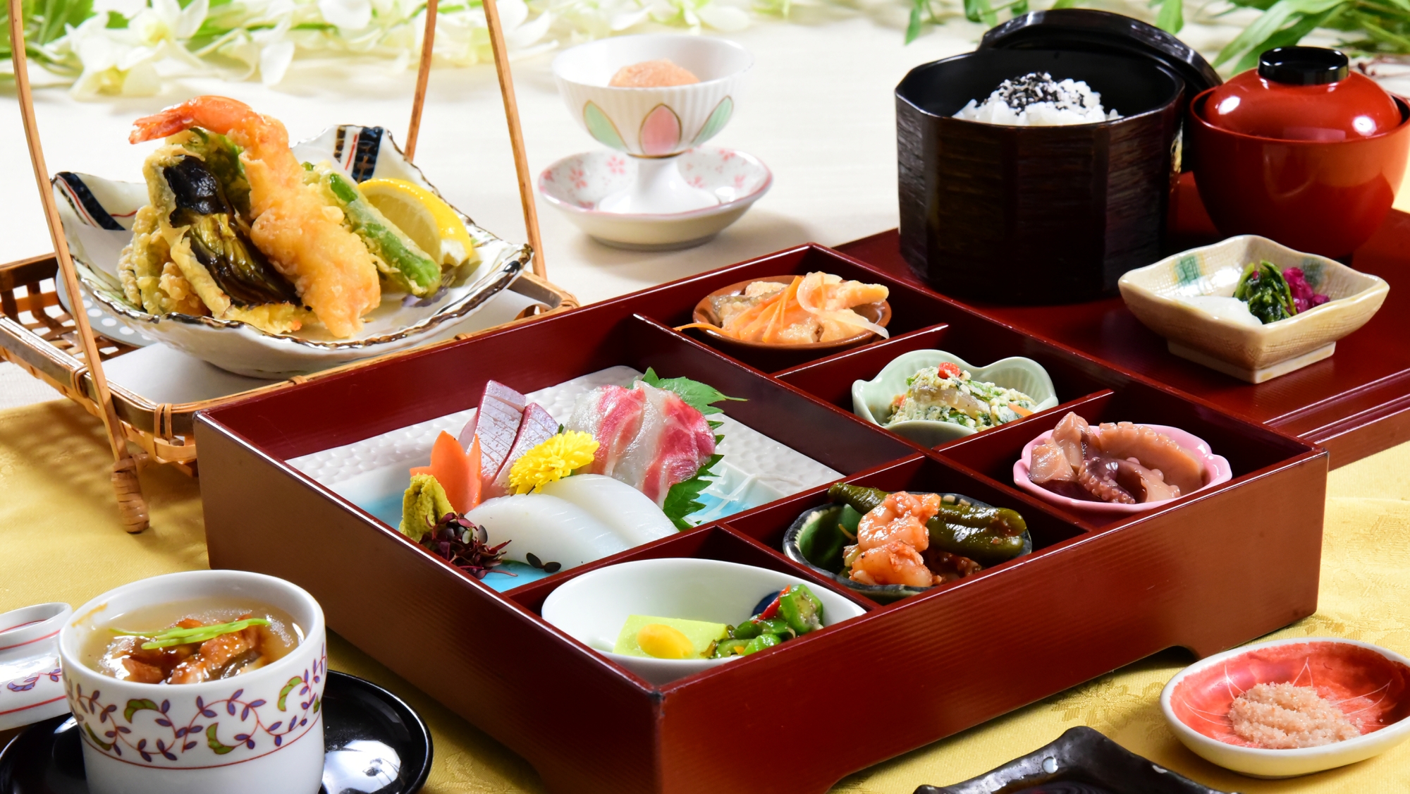 *【ランチ/宝石箱】実り豊かな秋の美味を多種少量で