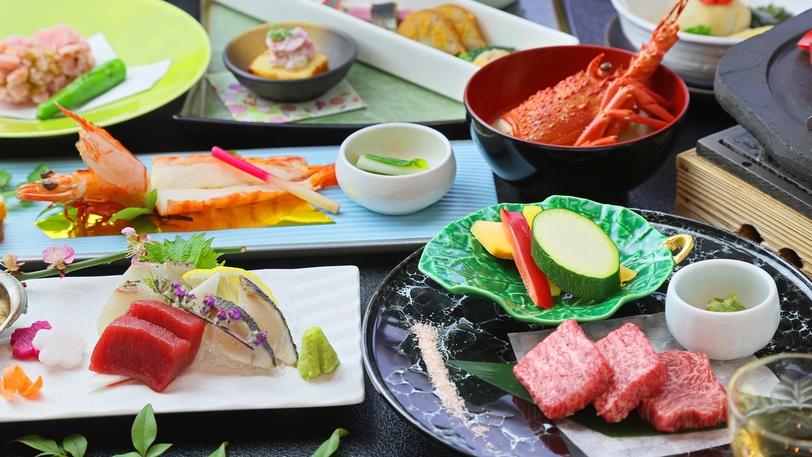 新)【直前割】この期間だけの特別価格！【足あか海老・鮑・黒毛和牛の彩り会席】〜半露天風呂付客室