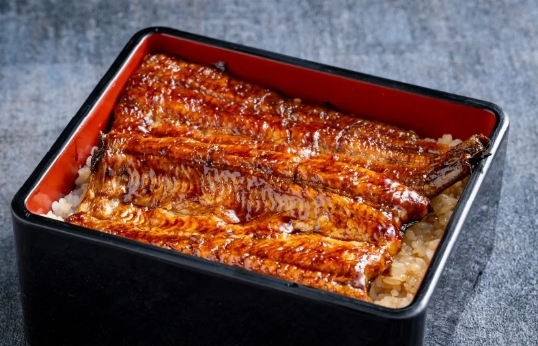 【期間限定・うな重会席】国産ブランド鰻を使用／お食事は個室または半個室で気兼ねなく≪1日10名様迄≫
