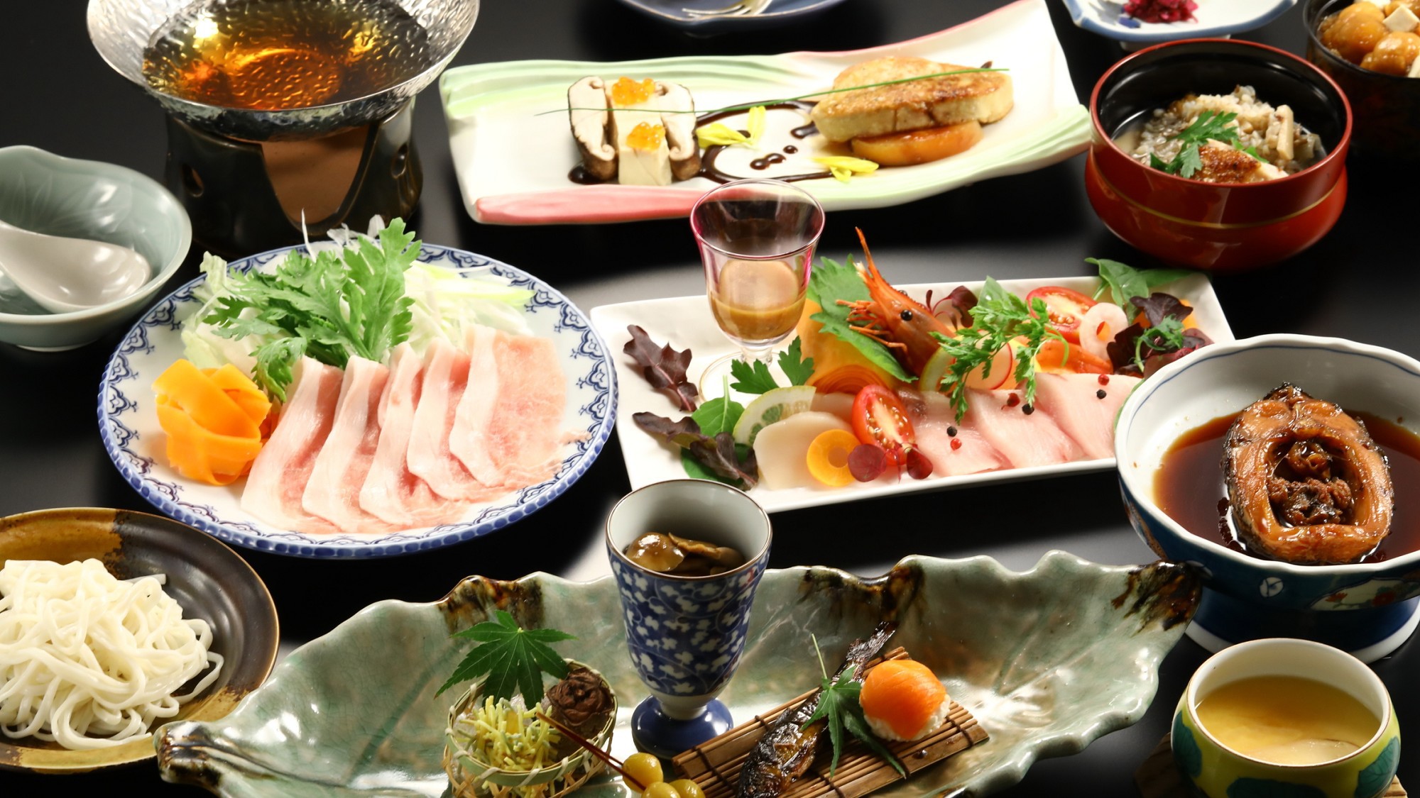 【12/31〜1/3限定】≪信州豚会席≫年末年始は温泉宿でのんびりと♪はくばの豚と伝統野菜をご堪能〜