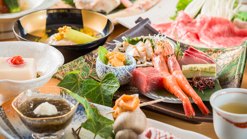 【夕食】季節の食材を使った灰屋の郷土懐石