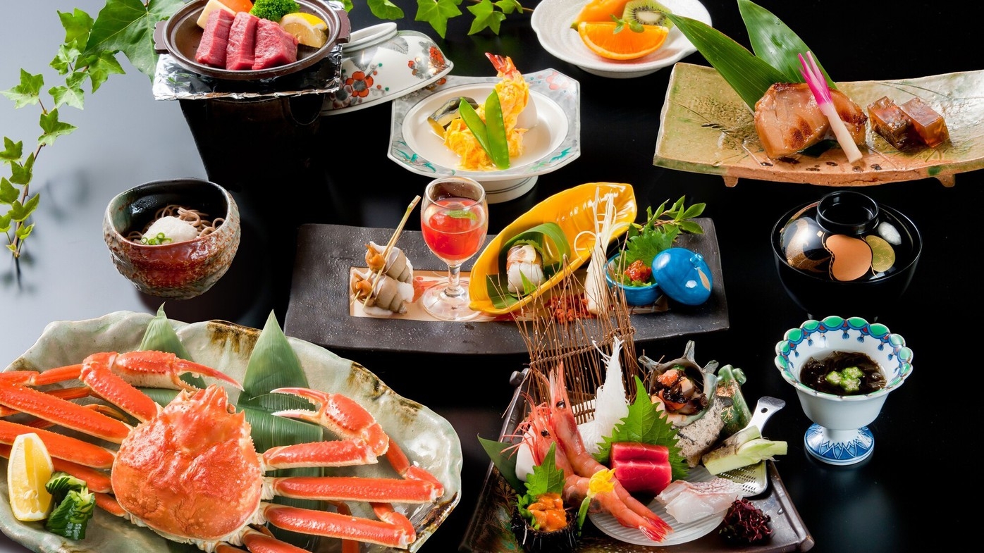 【茹で蟹1杯付き+灰屋の会席料理】福井の旬と冬の味覚を楽しむプラン