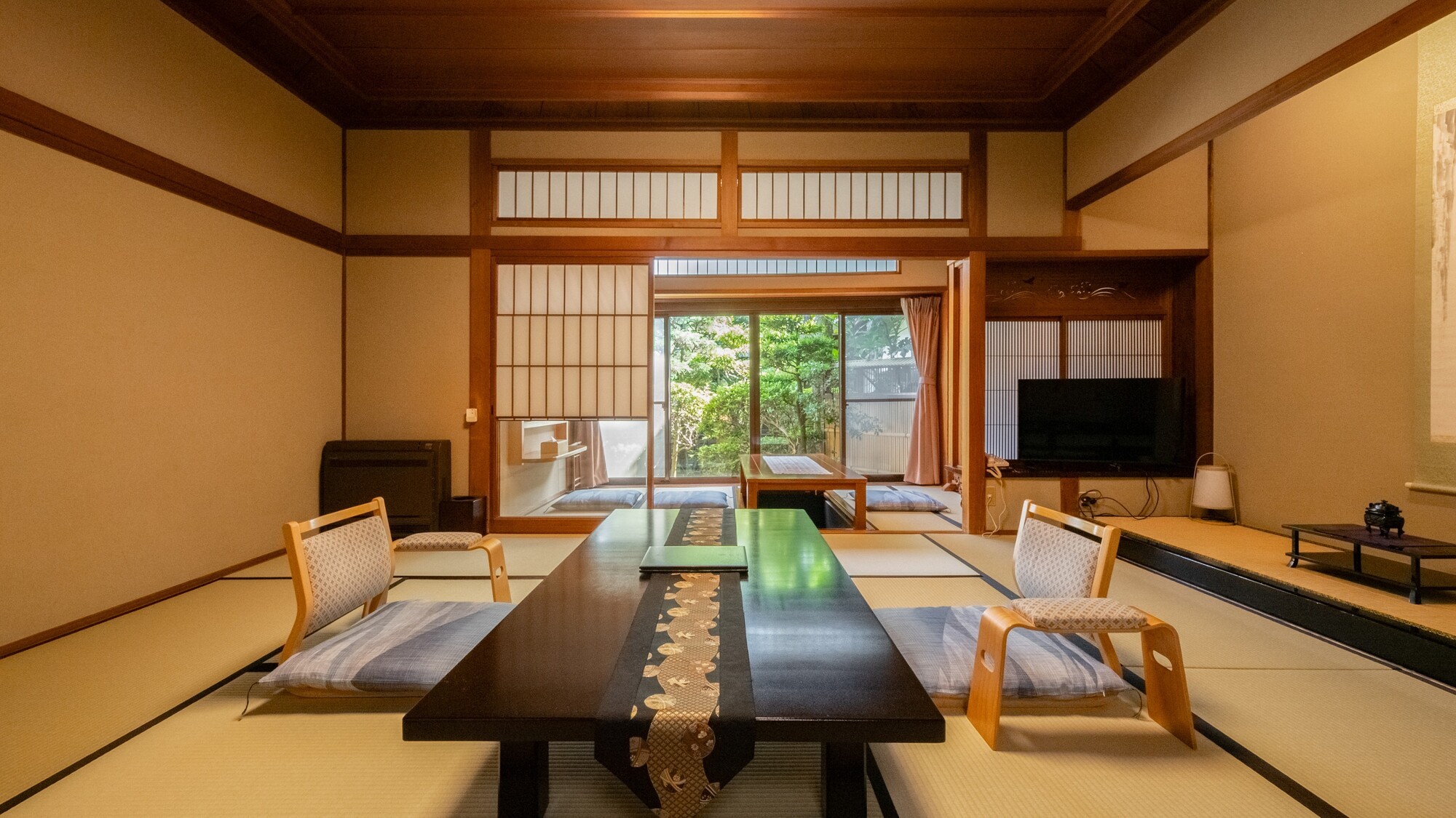 【庭園付き離れ松風庵：蓬莱】和室