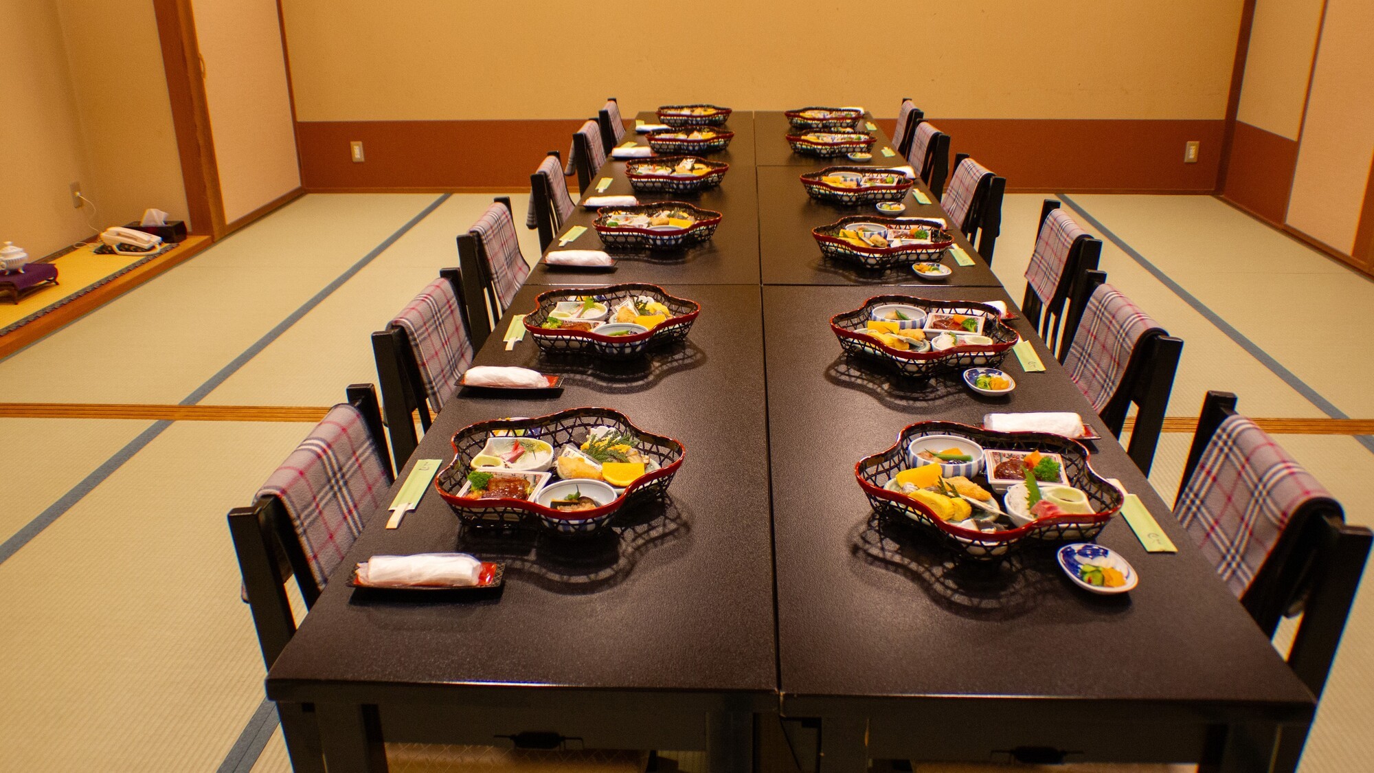 【個室食事処】葵