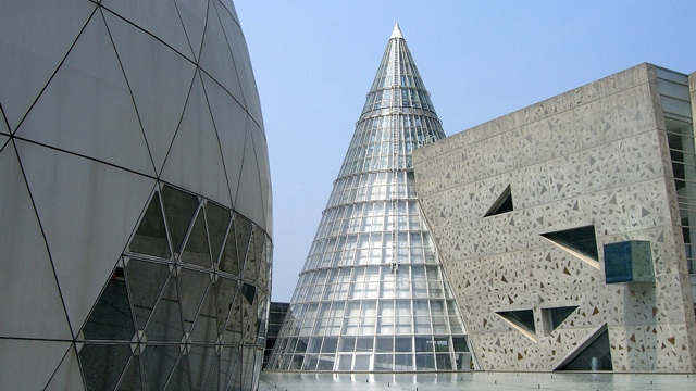 愛媛県総合科学博物館観覧券付き宿泊プラン〜自然や科学・産業を学ぼう♪〜（2026/3/1〜）