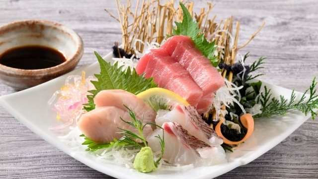 ビュッフェを更に贅沢に　愛媛の逸品プレミアムプラス３〜春〜