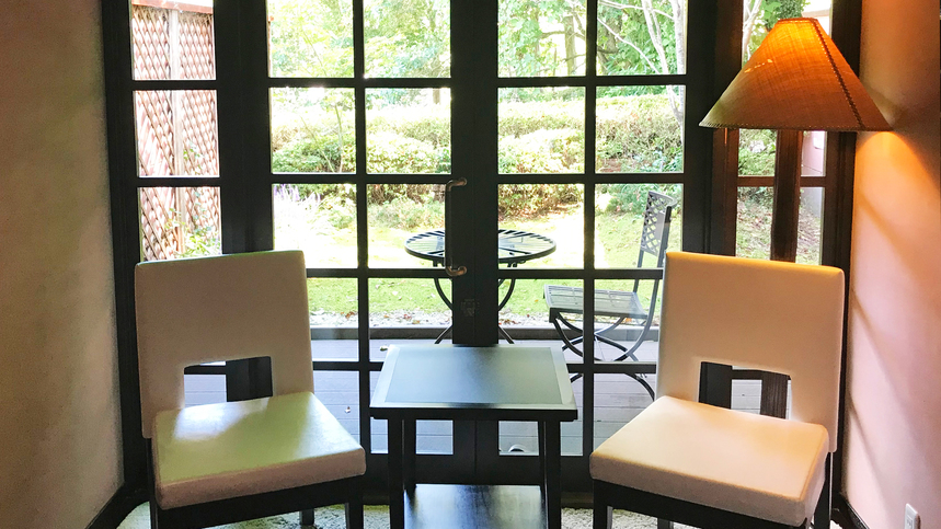 【部屋】アジアン和洋室