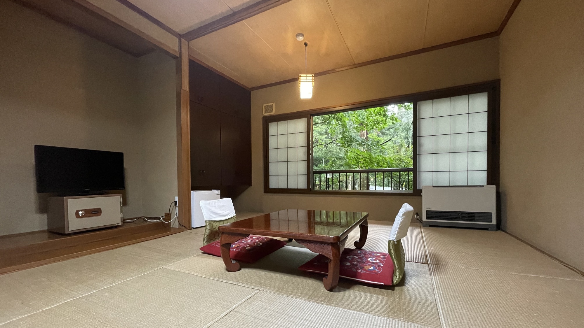 【禁煙】和室8～11畳（トイレ付）一例