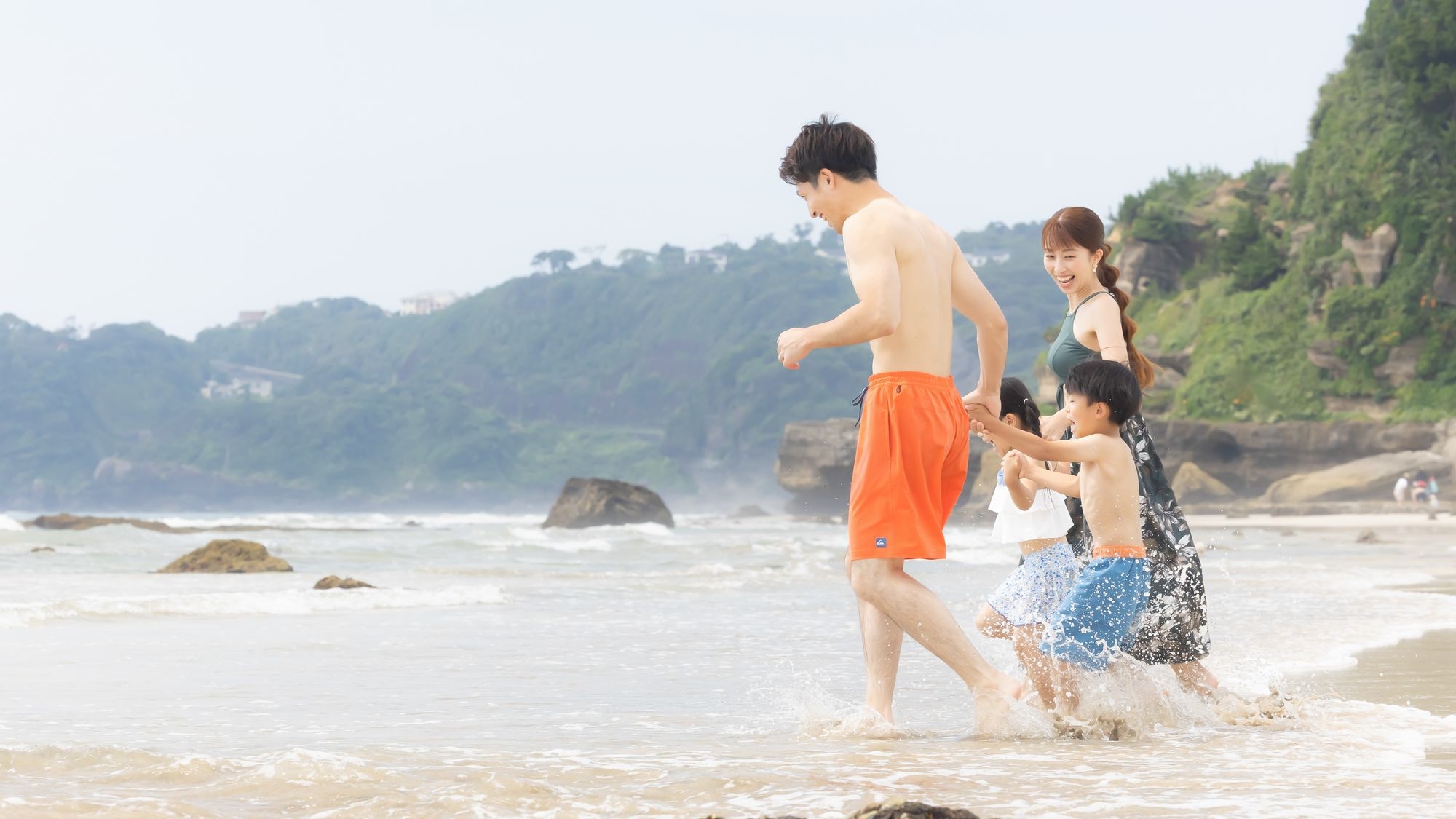 【事前決済限定】【8/8-8/15】30日前から取消不可でお得に！夏休みリゾートステイ（朝食付き）