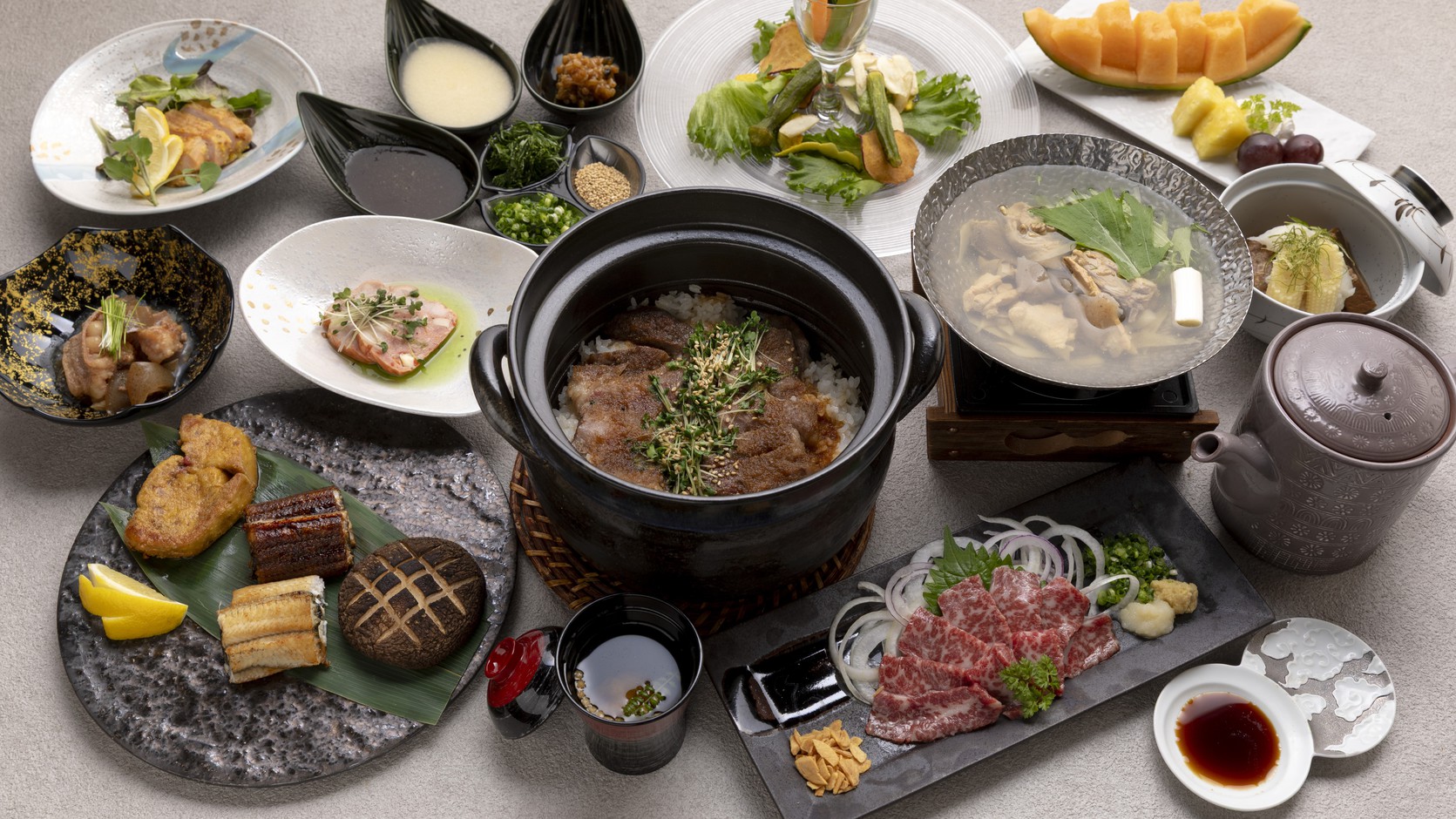 【オールインクルーシブ】釜炊きご飯で味わう 湯布院牛ひつまぶしと贅沢肉会席プラン〈朝夕部屋食〉