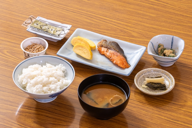 【人気No1.】プライベート空間でくつろぐ｜1泊2食付き