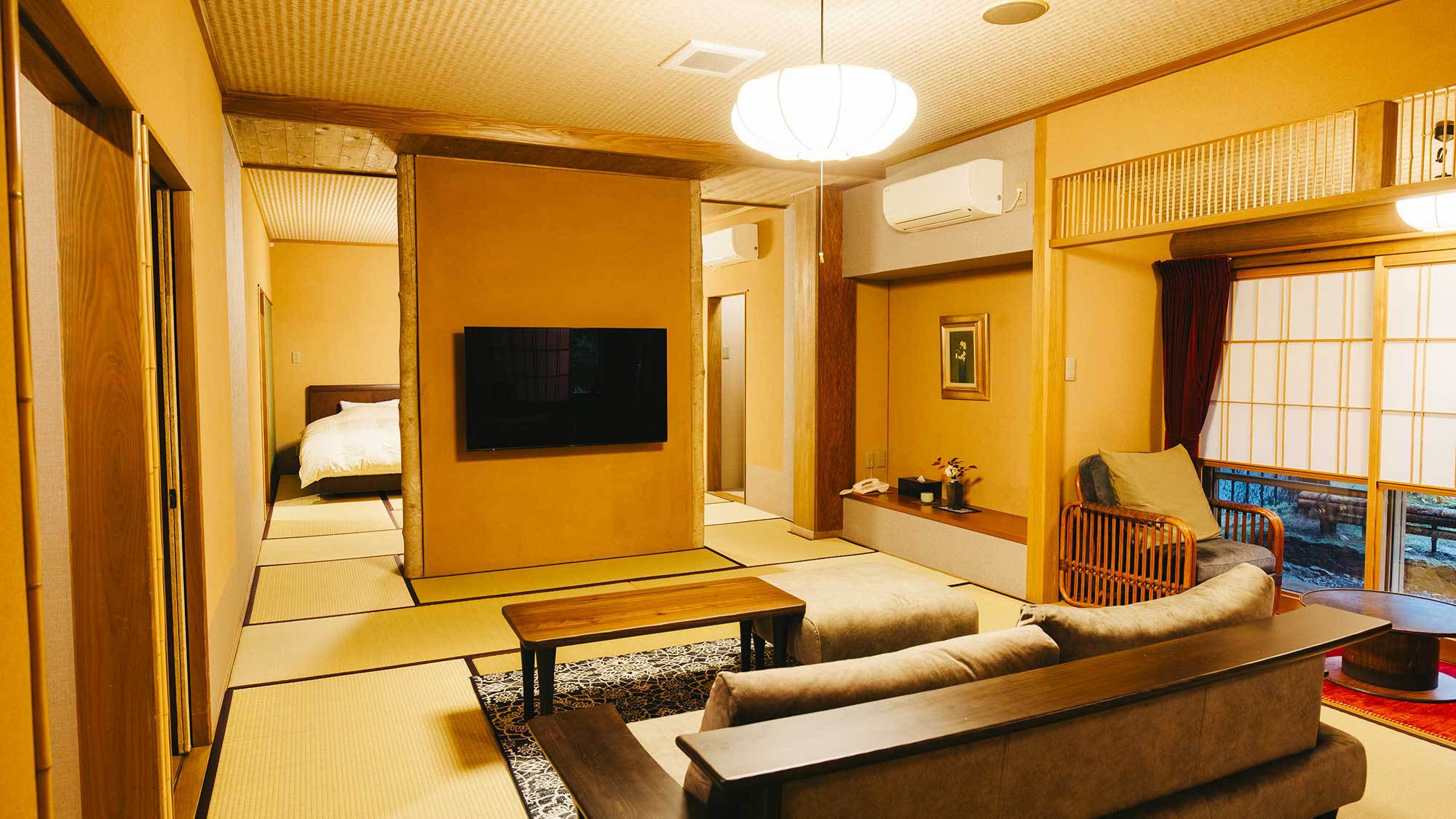 【母屋特別室A】ツイン+和室12.5畳（露天風呂／内湯付）