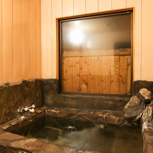 *［貸切の岩風呂］湯冷めしにくく湯上りぽかぽか♪那須温泉（北温泉）の単純泉です