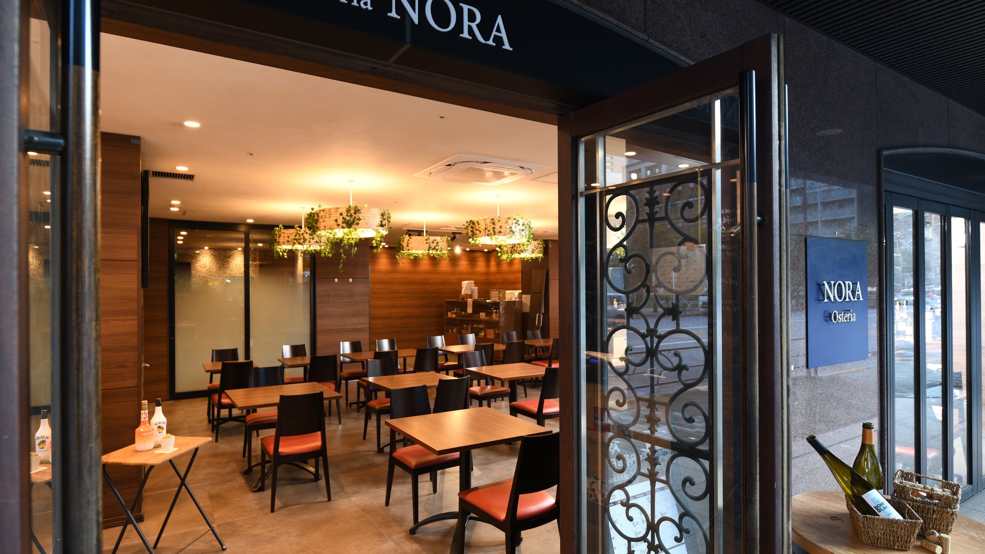 レストラン「Osteria NORA」