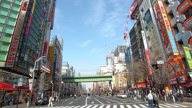 秋葉原まで徒歩5分♪思い立ったらすぐ行けます