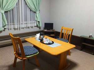 Suite room (two room type)