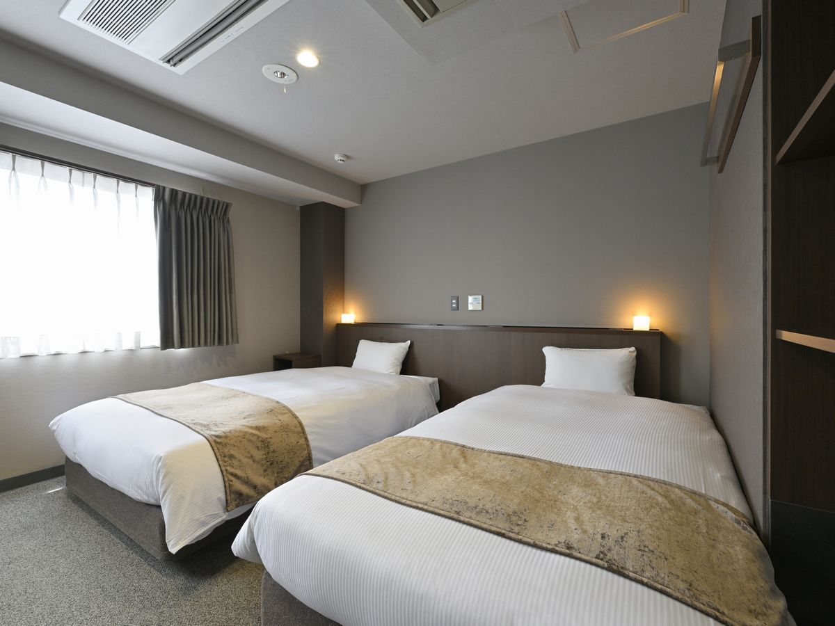 【2020年リニューアル♪駅前２号館】ツイン23平米★禁煙★