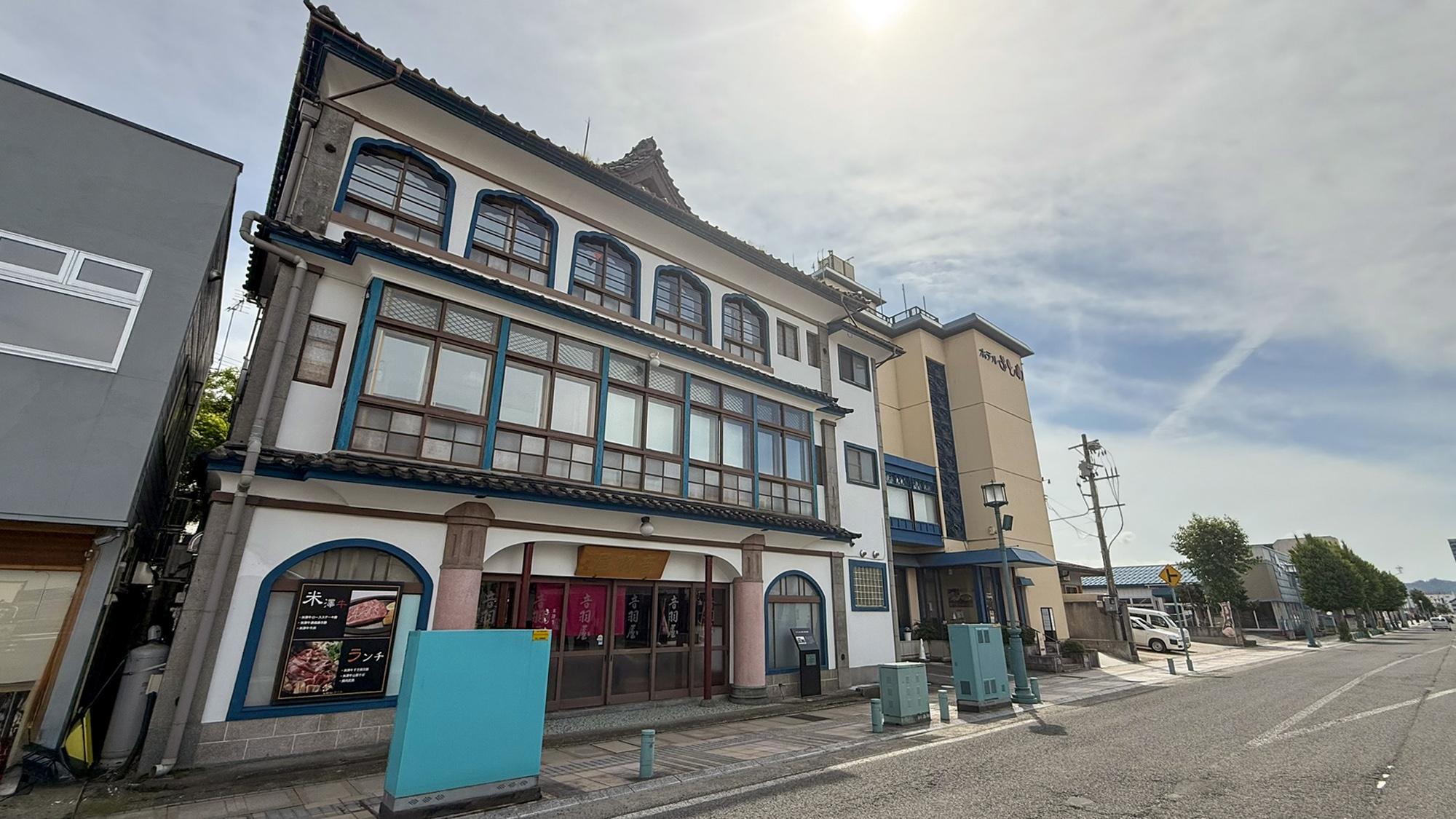 本館は外観そのままに一新。和モダンに生まれ変わったホテルで心安らぐ時間をお過ごしください