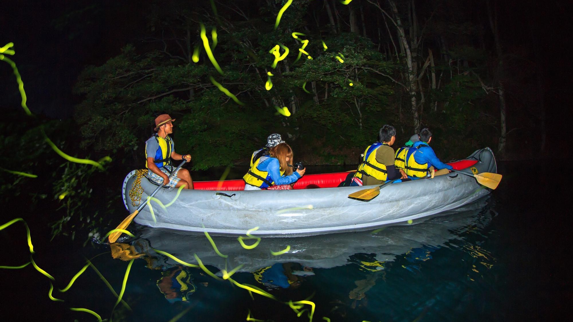 【夏休み限定】神秘的！夏の夜のホタル鑑賞クルーズ