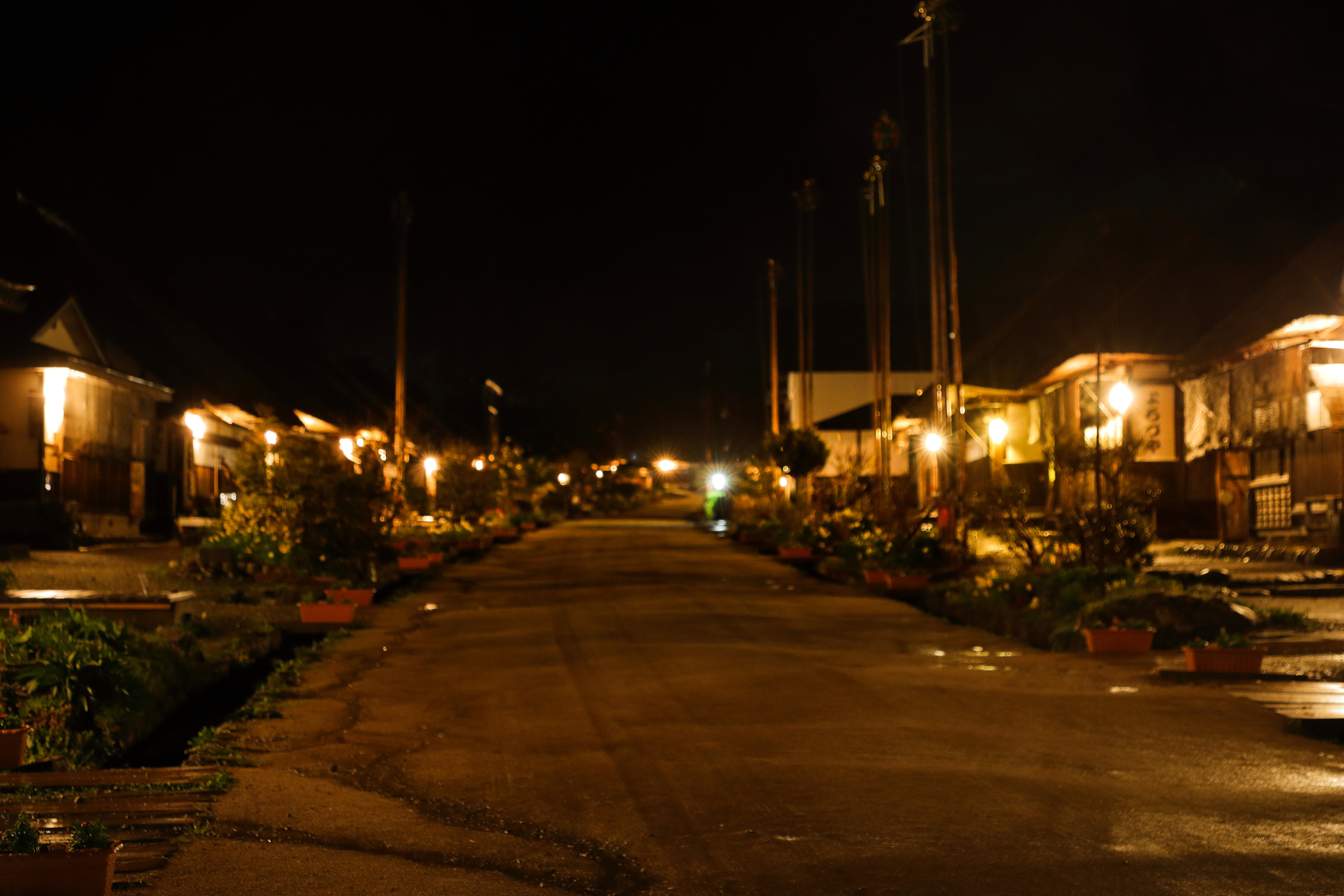 夜の大内宿（春〜秋）