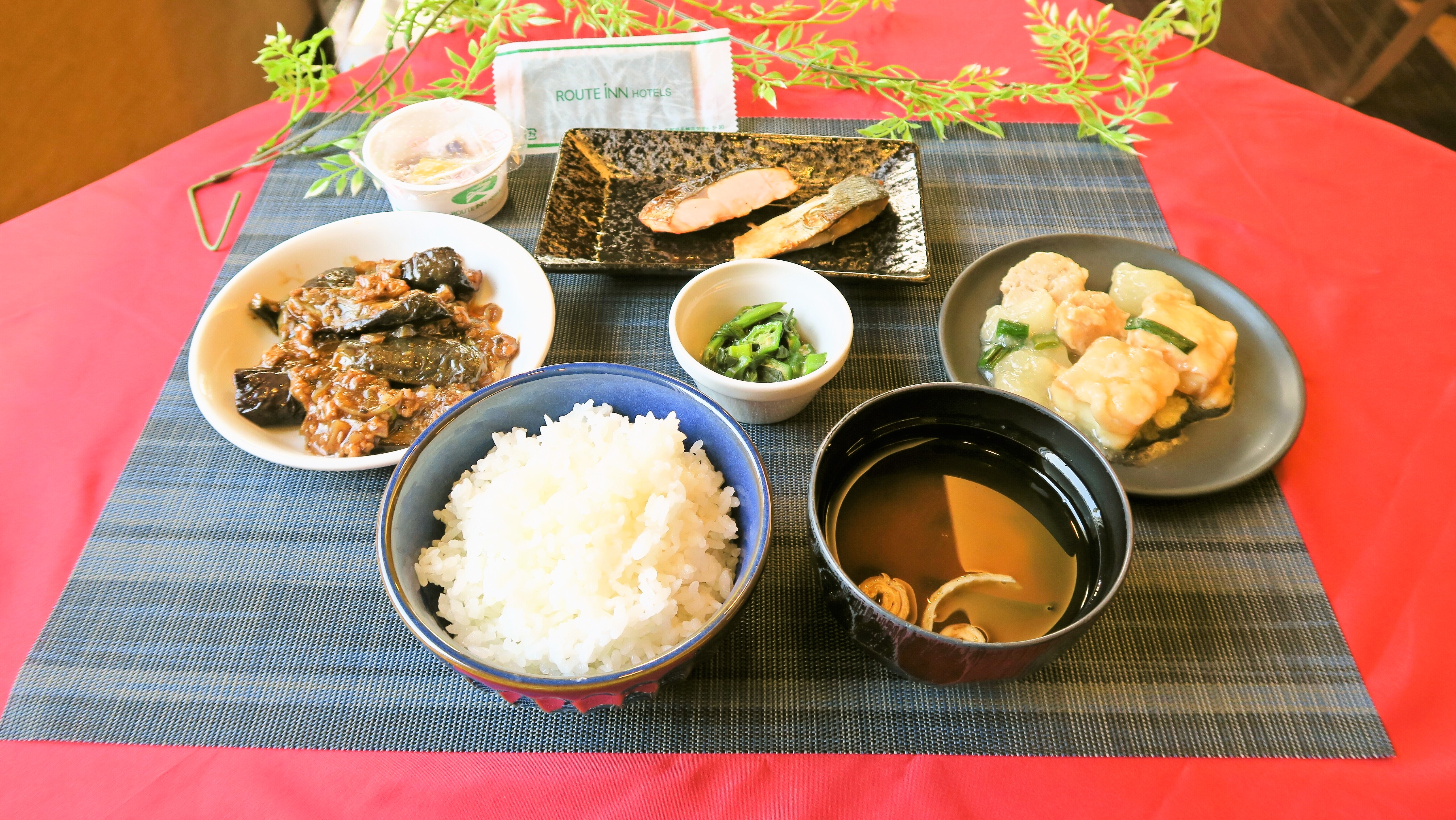 朝食バイキング