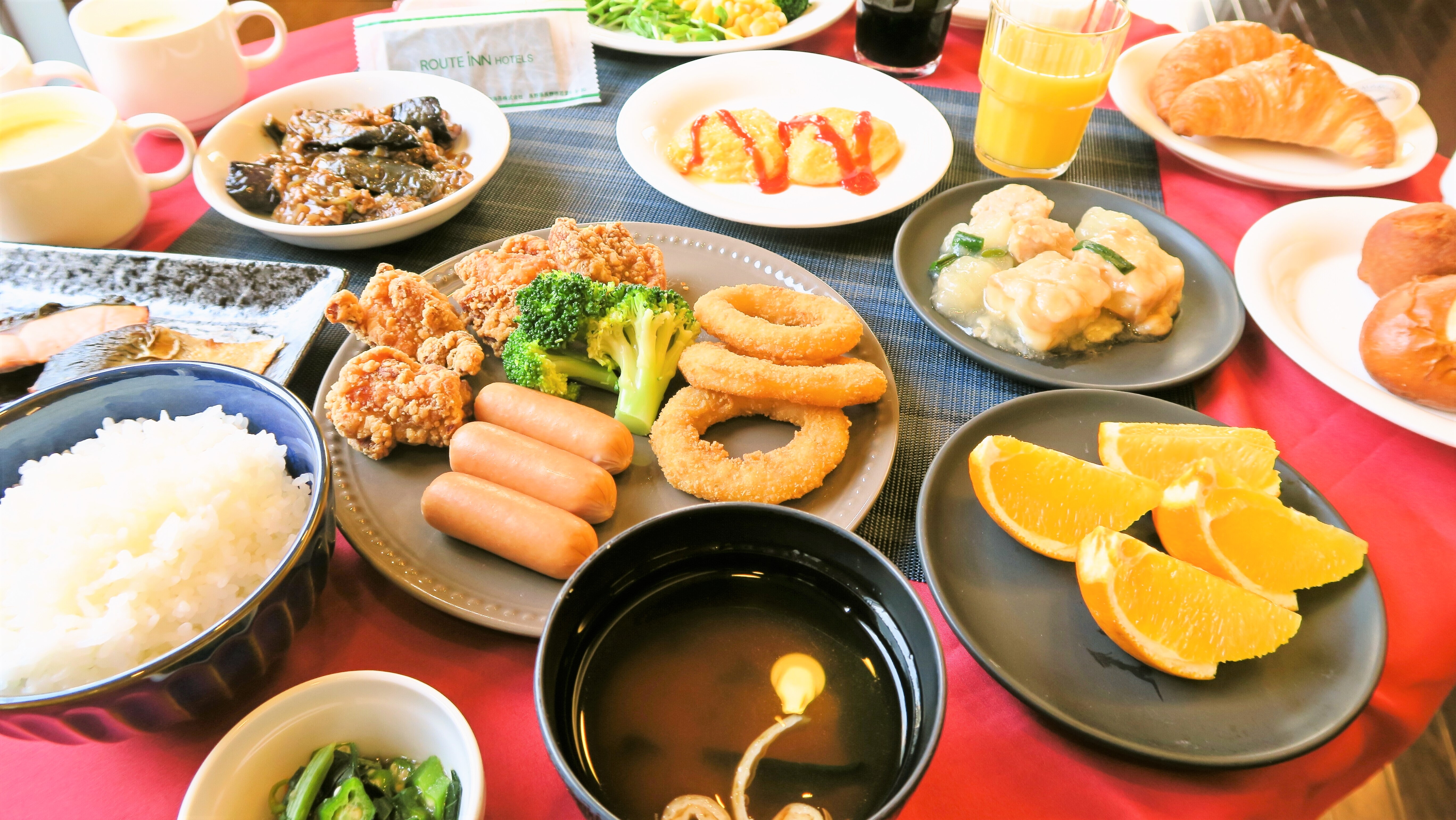 朝食バイキング