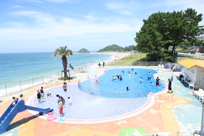 休暇村　屋外プール