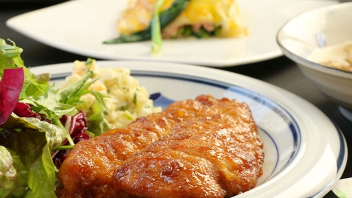 夕食　一例　お肉料理