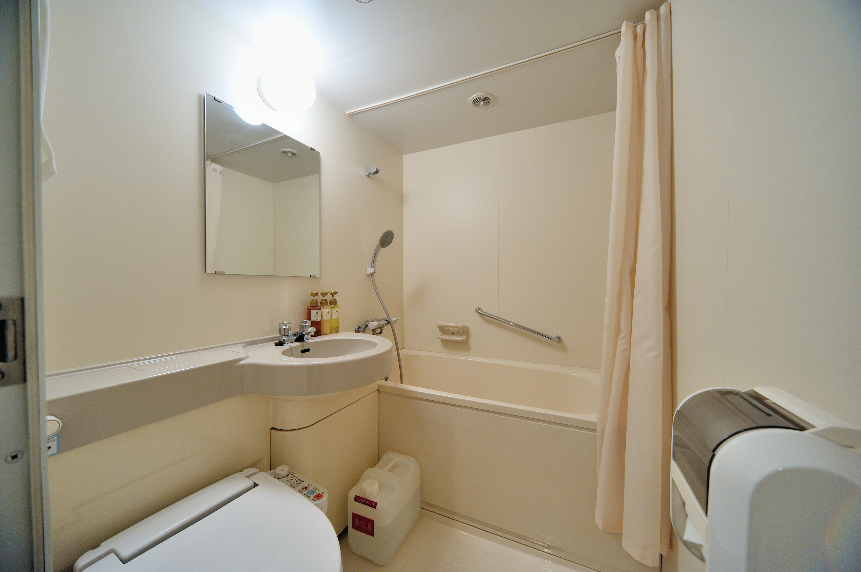 ◆バスタブ　※一部のツインルームのみとなります。