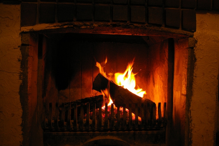 食堂暖炉