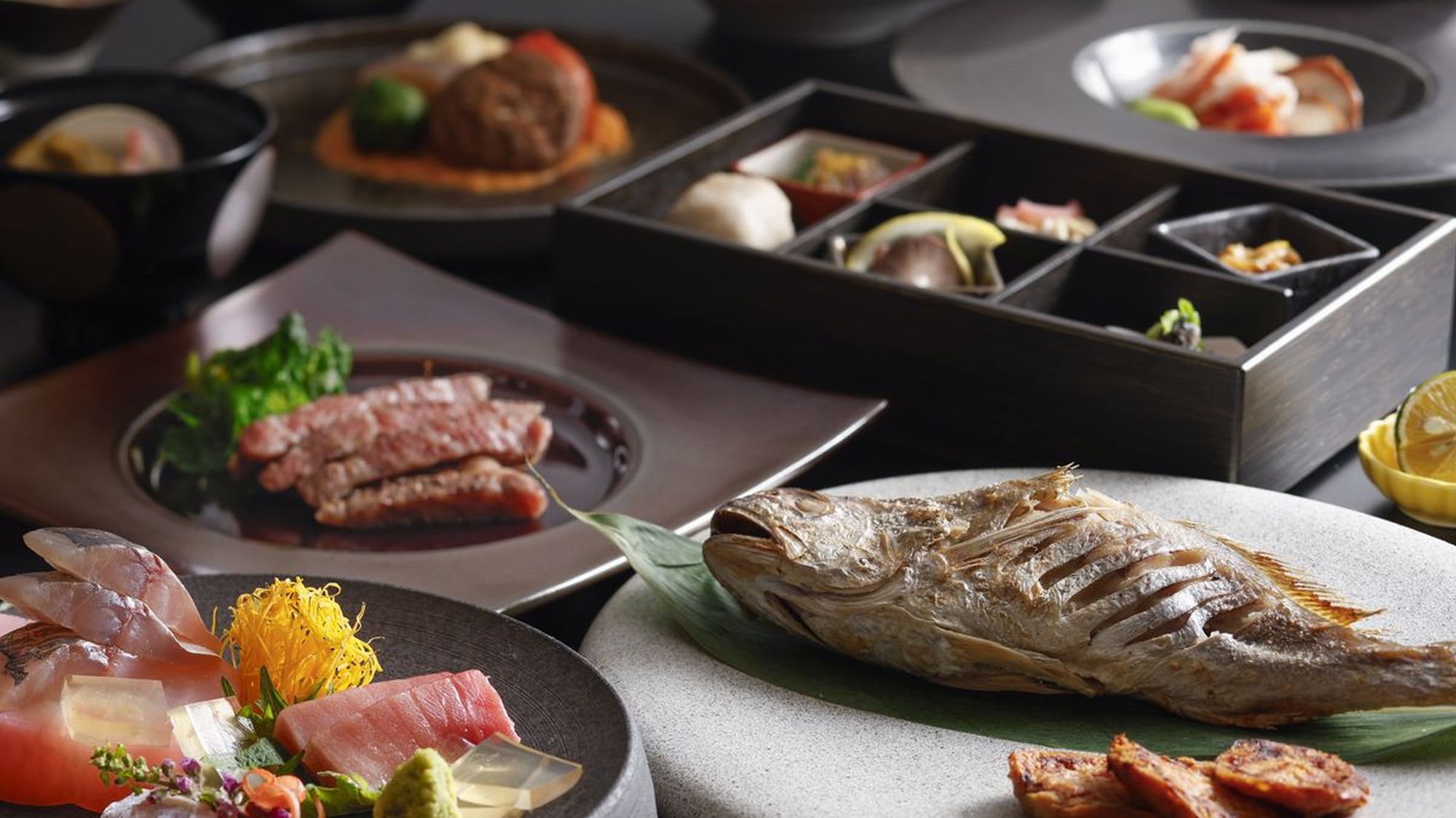 【炉端会席】光炎万丈コース例　／新発田牛（A5ランク）と鮮魚を堪能できる会席料理