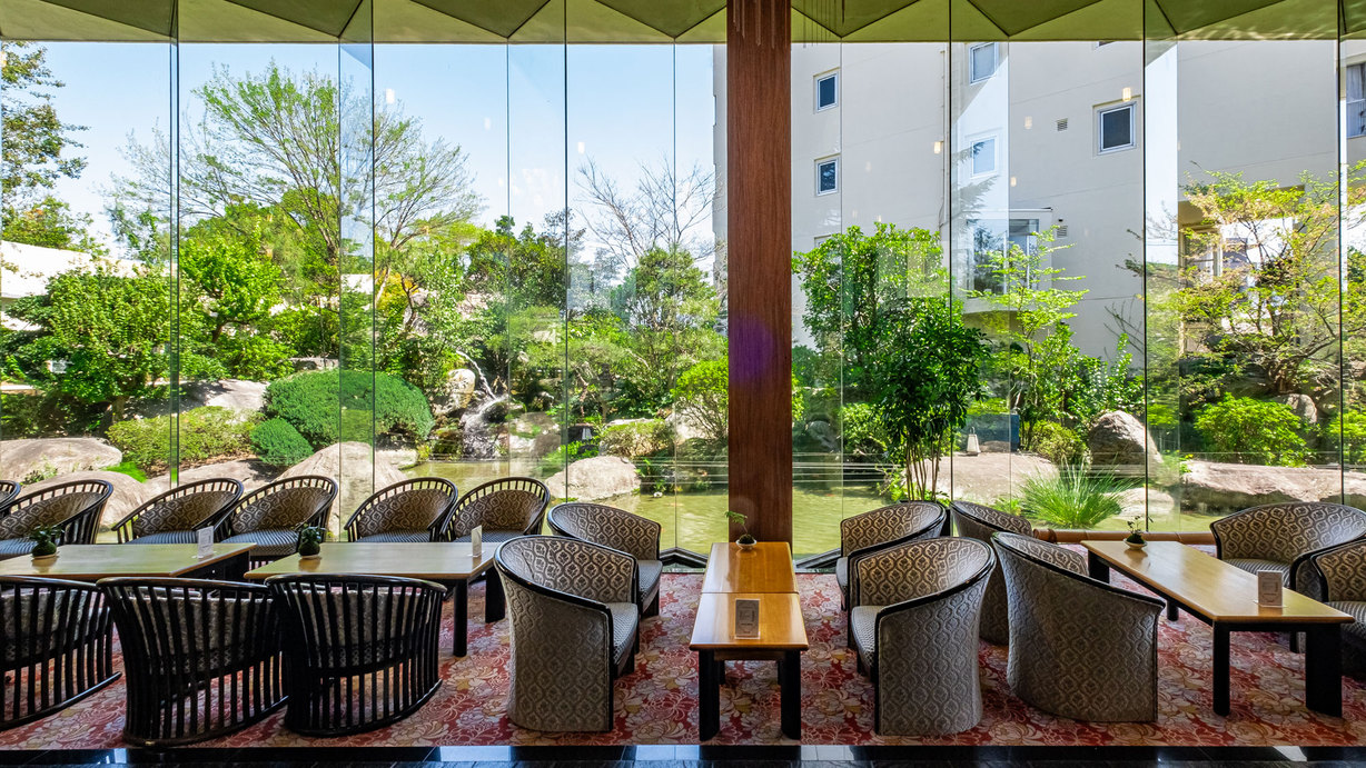 【素泊り】お食事なしプラン チェックインは21時まで 山梨最大級の露天風呂を満喫【Wi-Fi完備】