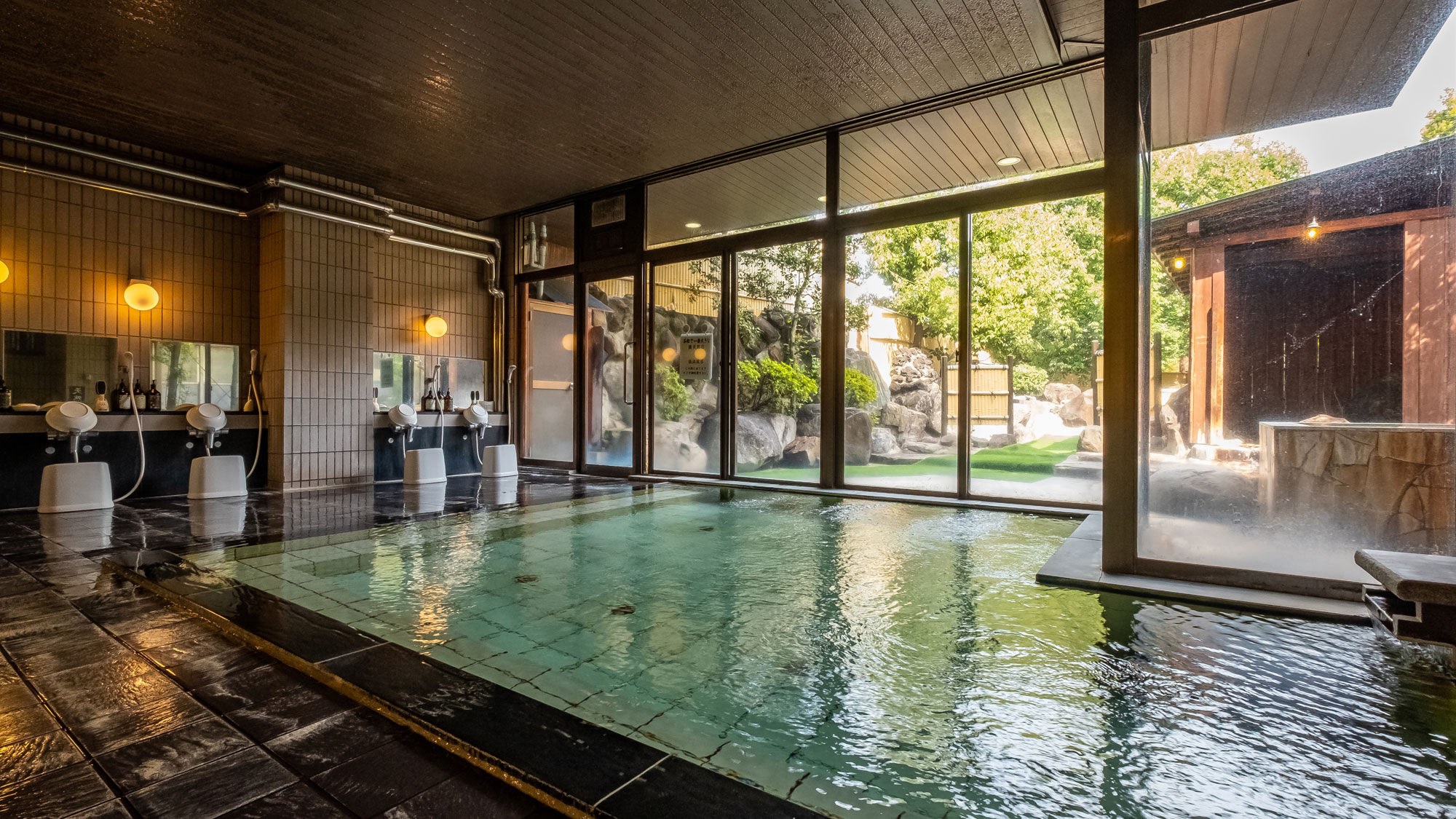 【西館1階】内風呂（男性用）