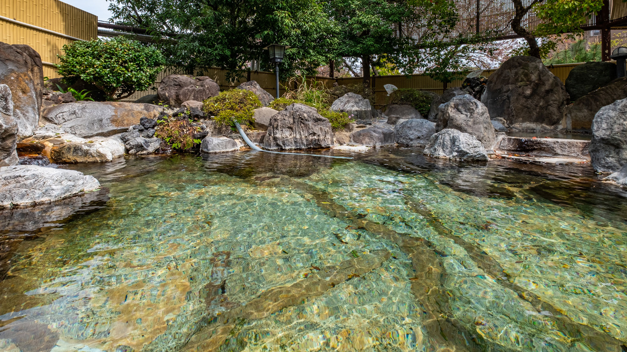【西館1階】露天風呂（男性用）