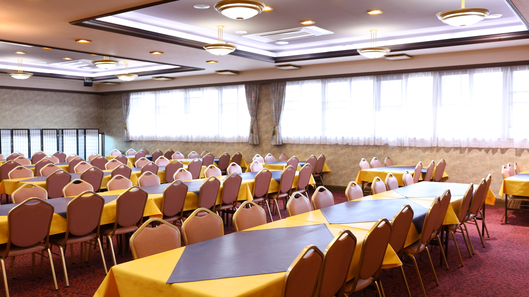 【西館1階　お食事処】（会場食一例）