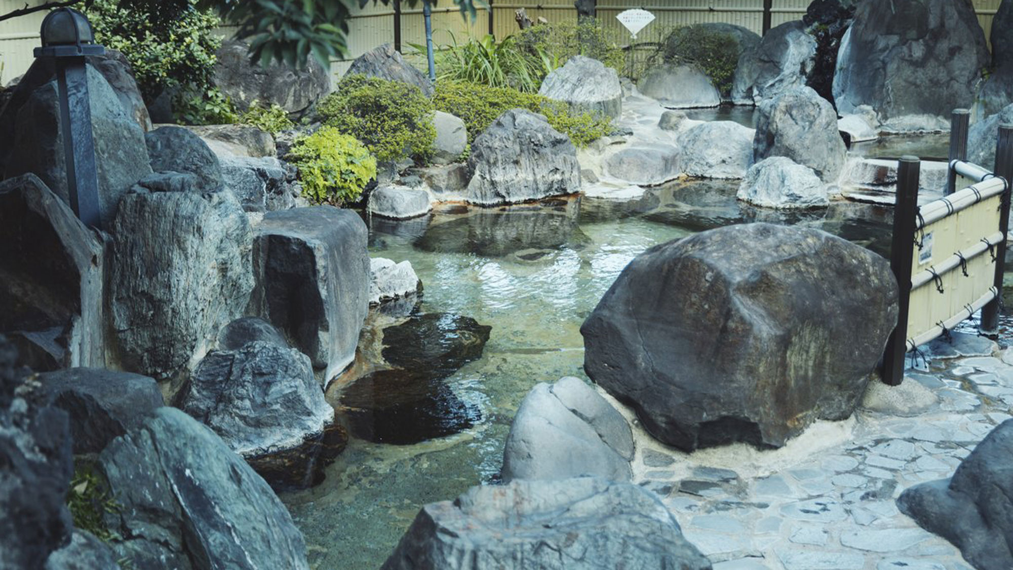 【西館1階】露天風呂（男性用）