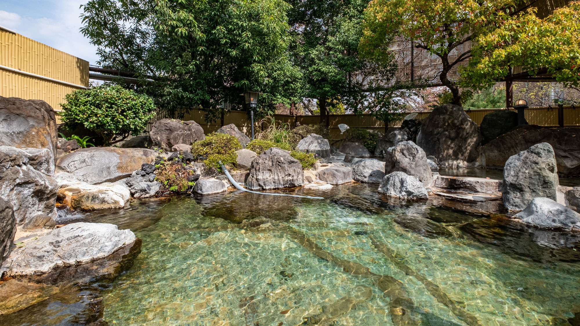 【西館1階】露天風呂（男性用）