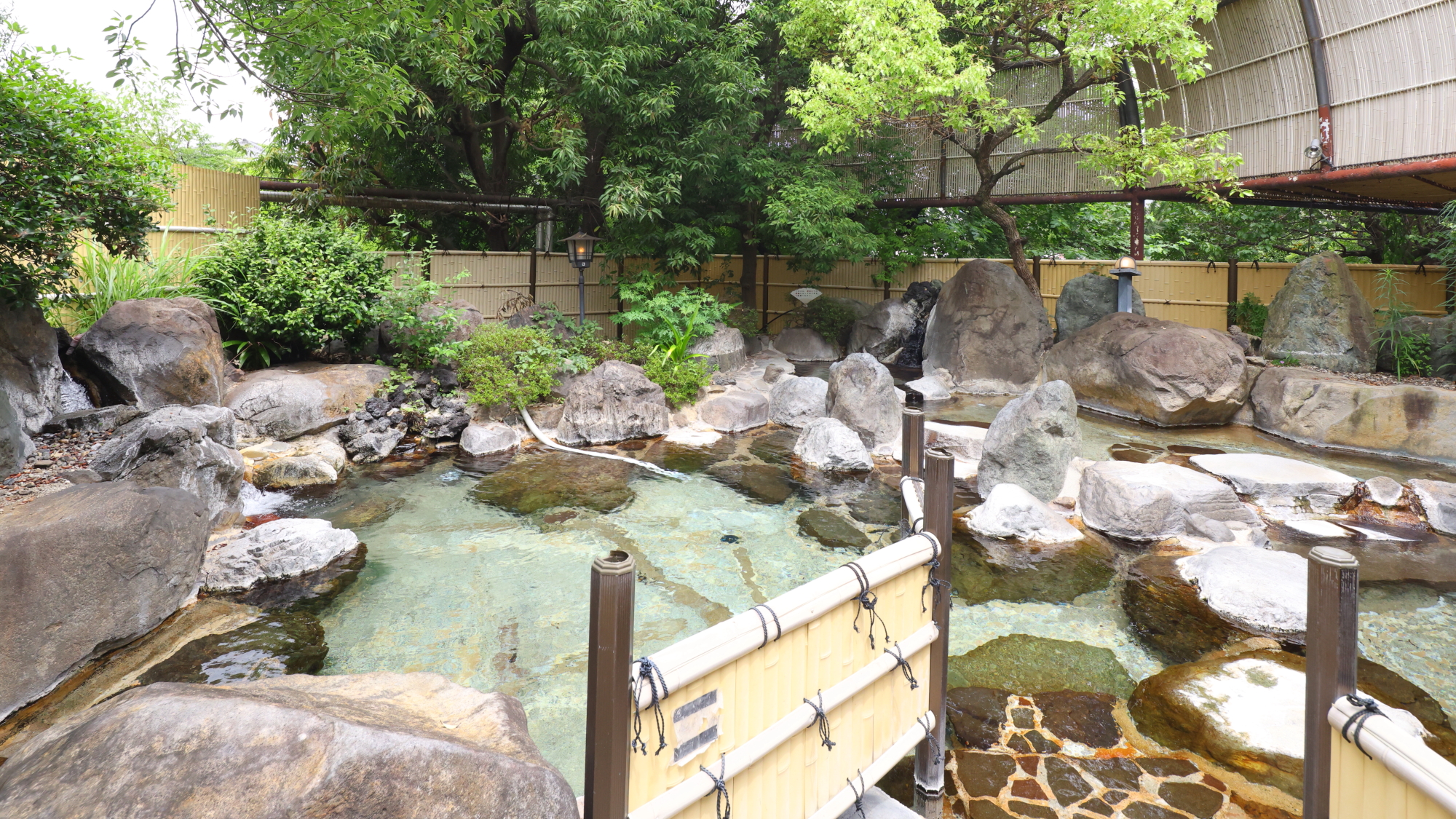 【西館1階】露天風呂（男性用）