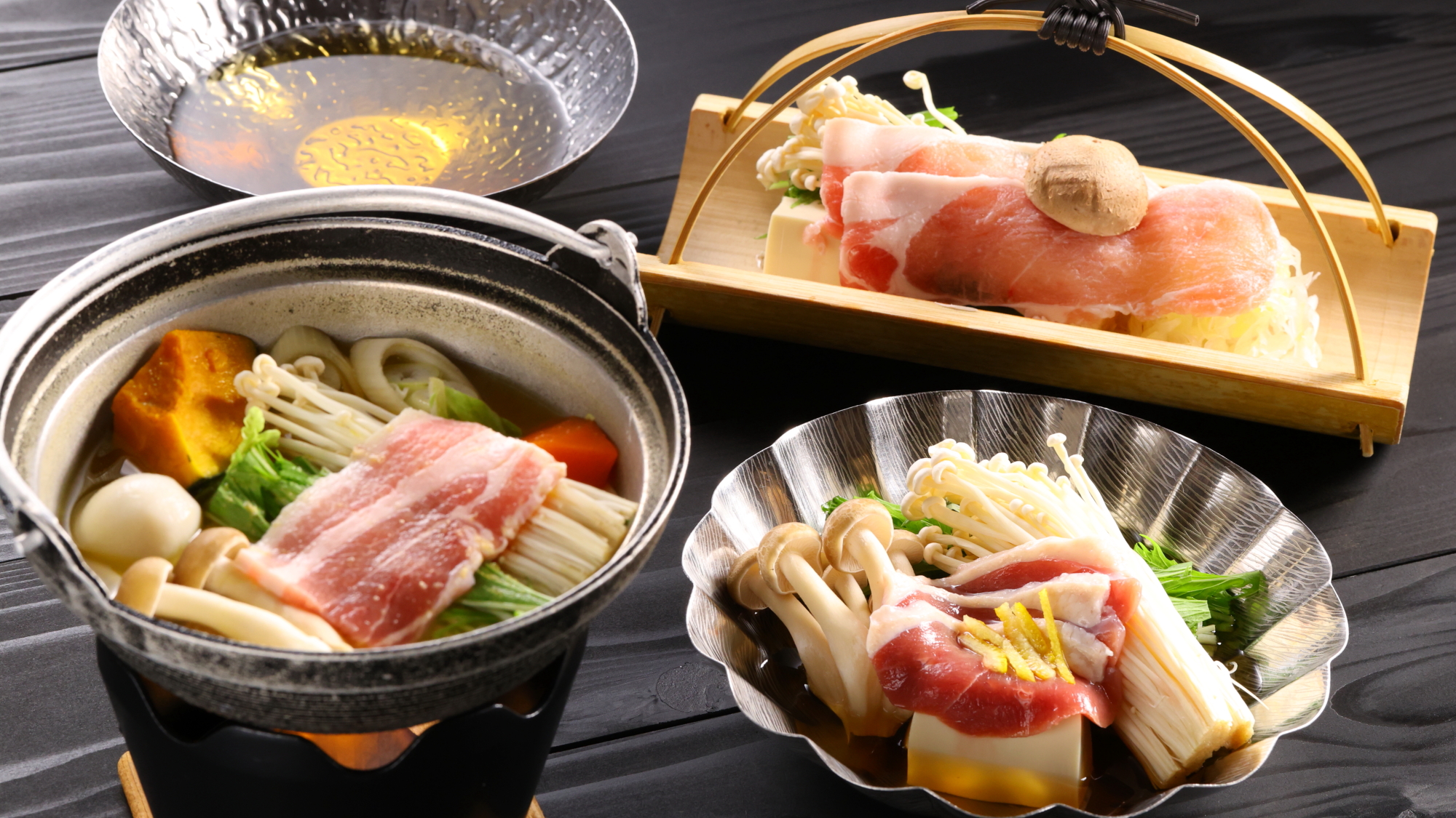 【選べる3つのお鍋◆花宴御膳の一例】「ほうとう」「鴨鍋」「豚しゃぶ」の3種類の中からお選びください