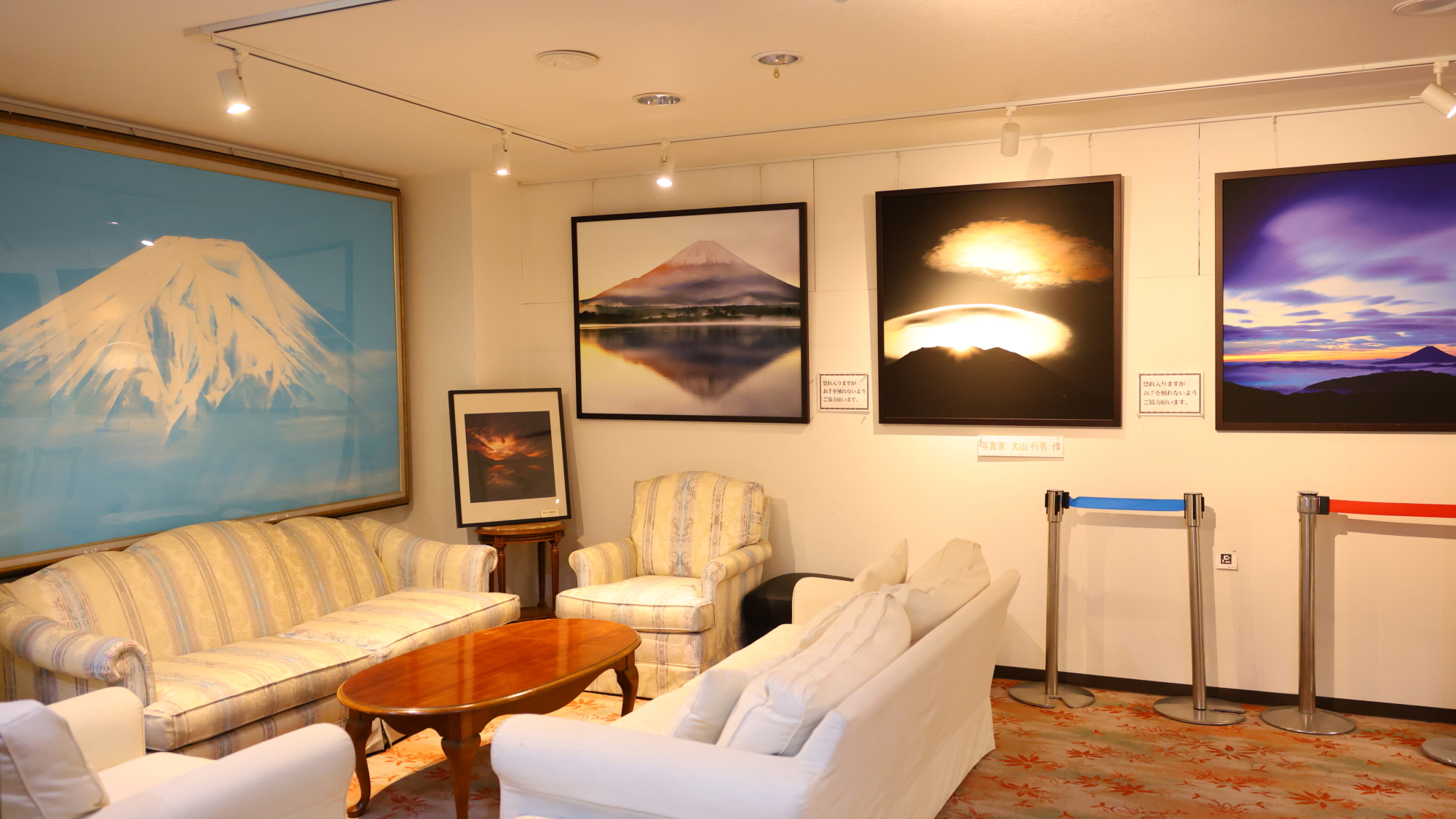 【本館1階】富士山の作品を集めたコーナーもございます