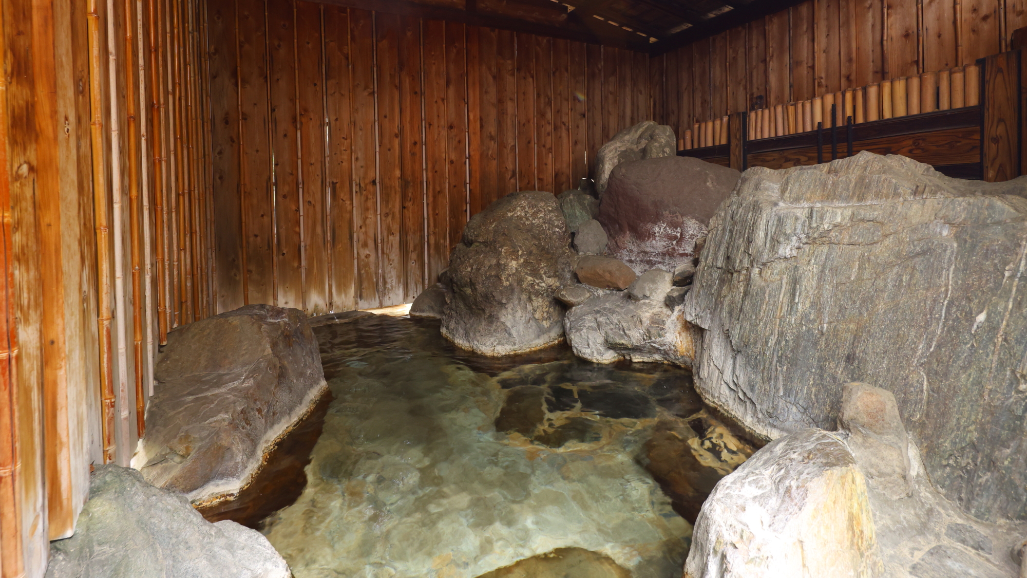 【西館1階】露天風呂/升風呂（男性用）