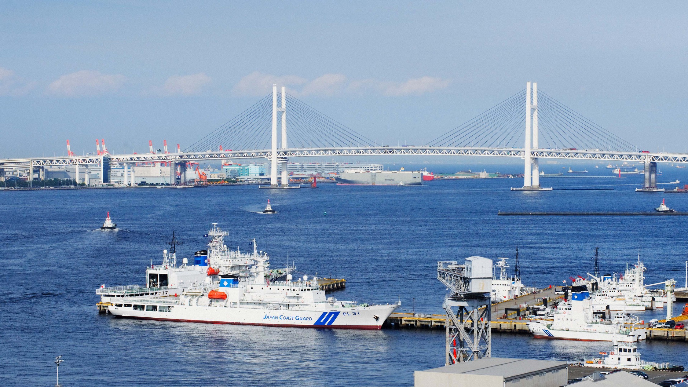 【客室からの眺望】横浜港を一望できるハーバービュー