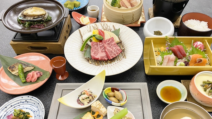 【蝦夷鮑の陶板焼き付】四季の移ろいを悠々と味わえる上品な会席≪夢の里膳≫（4月〜9月）
