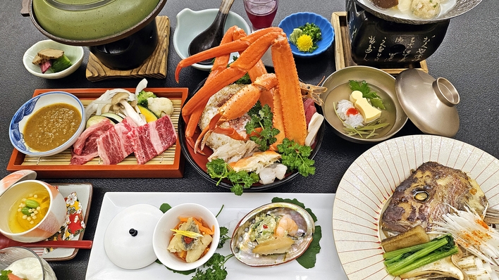 ＜海鮮ど〜ん＞　見た目も味も楽しめる、彩り豊かな会席　華美膳（秋〜冬）