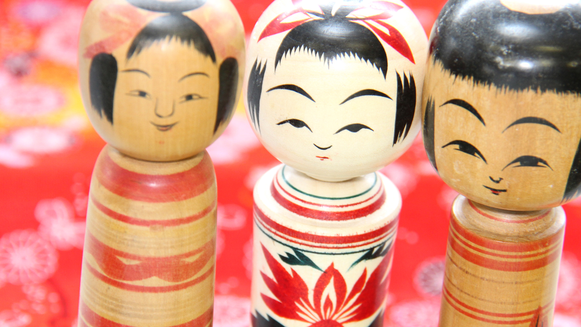 みちのくのこけし