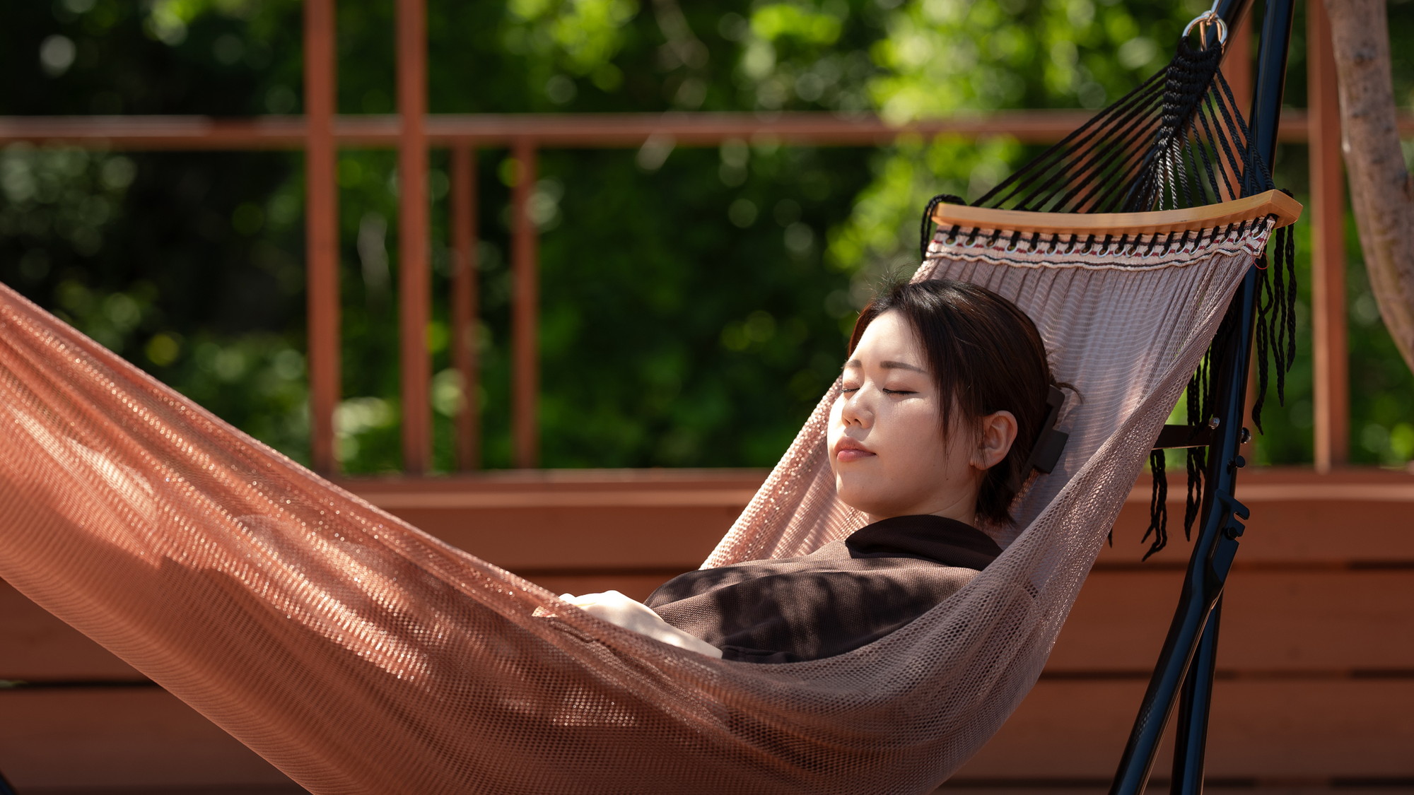 ◆木曽桧を使用した屋外サウナ「Forest Sauna」