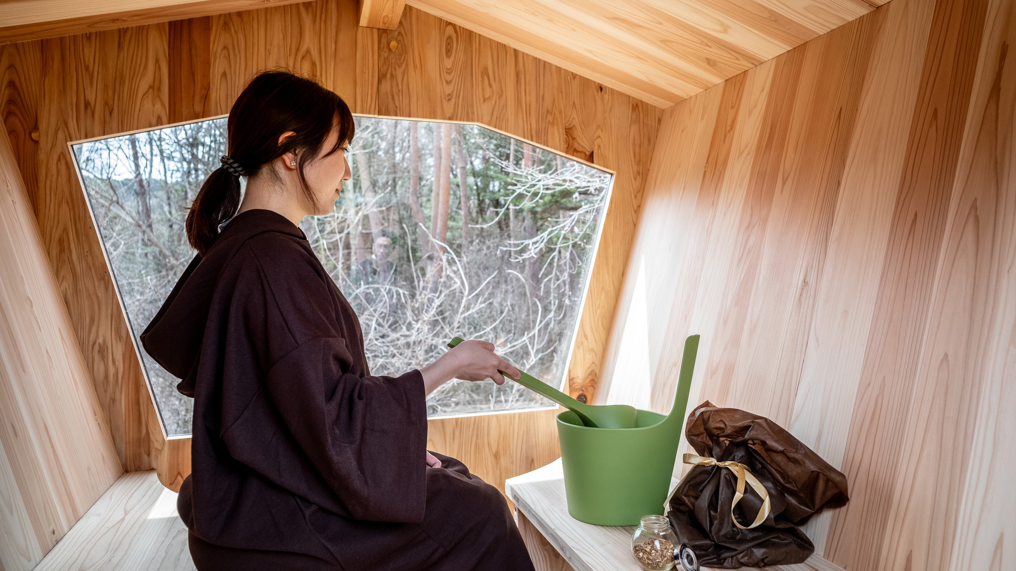 ◆木曽桧を使用した屋外サウナ「Forest Sauna」